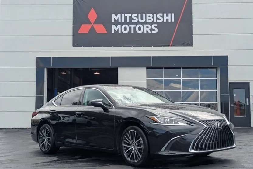 2023 Lexus ES 350 photo 1