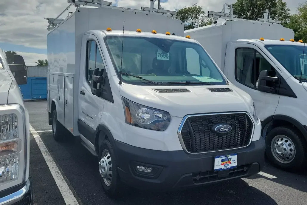 2024 Ford Transit Chassis Cutaway photo 1