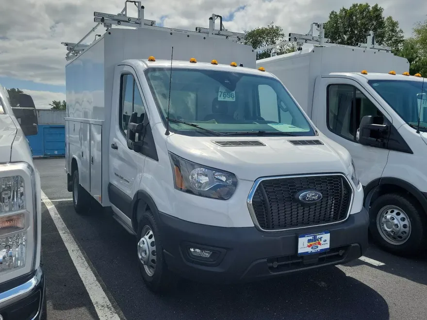 2024 Ford Transit Chassis Cutaway photo 1