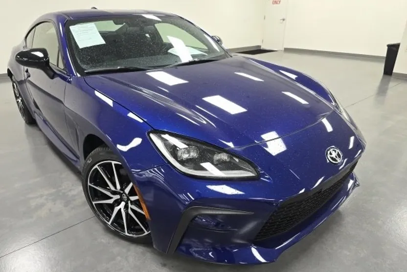 2022 Toyota GR86 Base photo 1