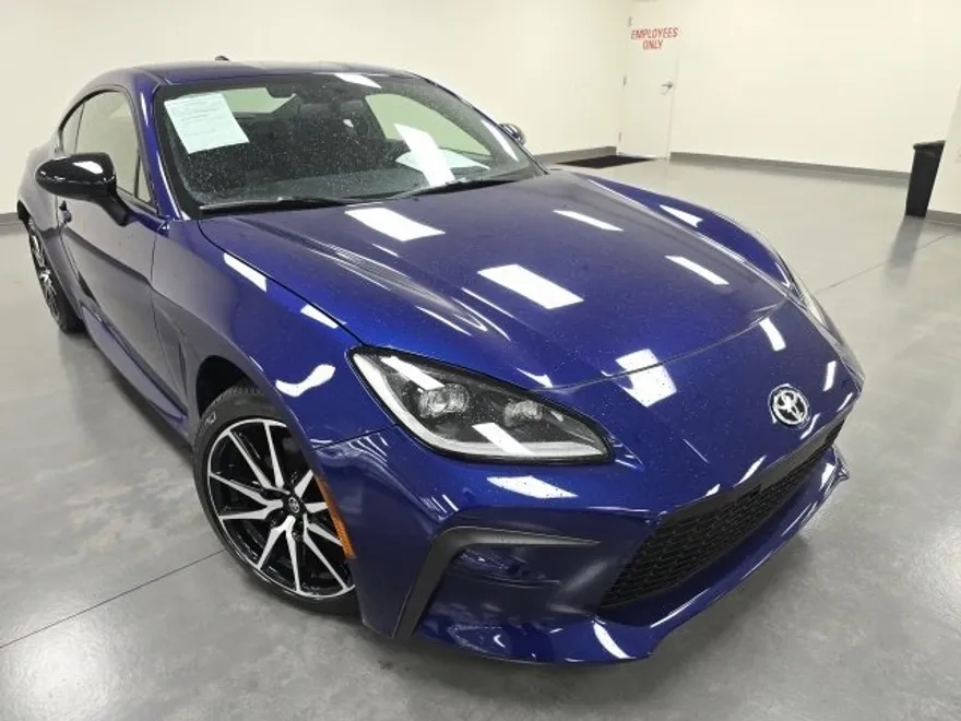 2022 Toyota GR86 Base photo 1