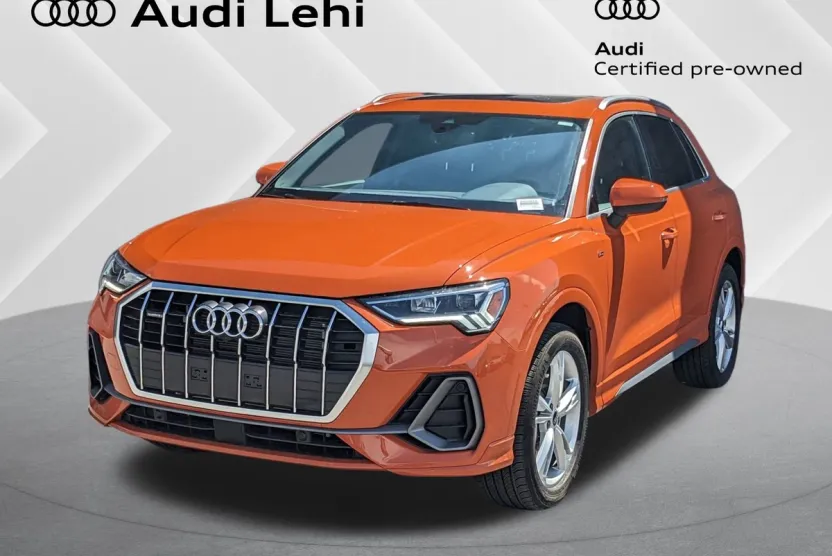 2024 Audi Q3 S line Premium Plus photo 1