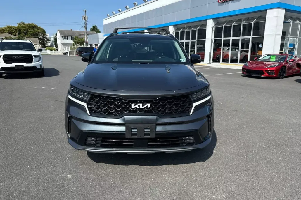 2022 Kia Sorento SX photo 1