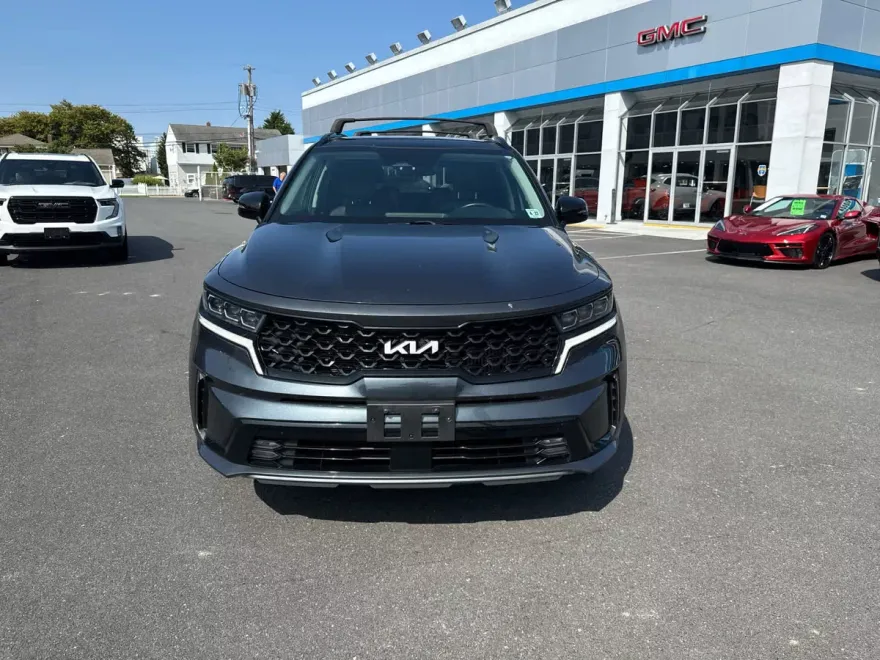 2022 Kia Sorento SX photo 1