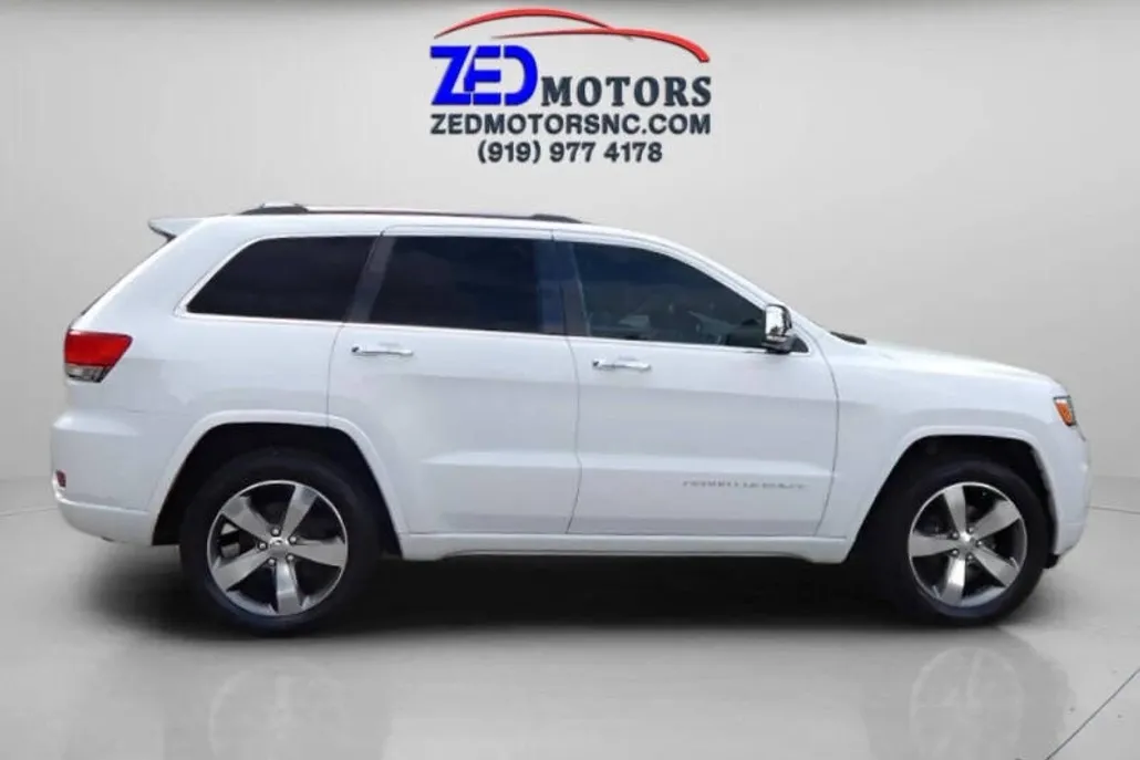 2016 Jeep Grand Cherokee Overland photo 1