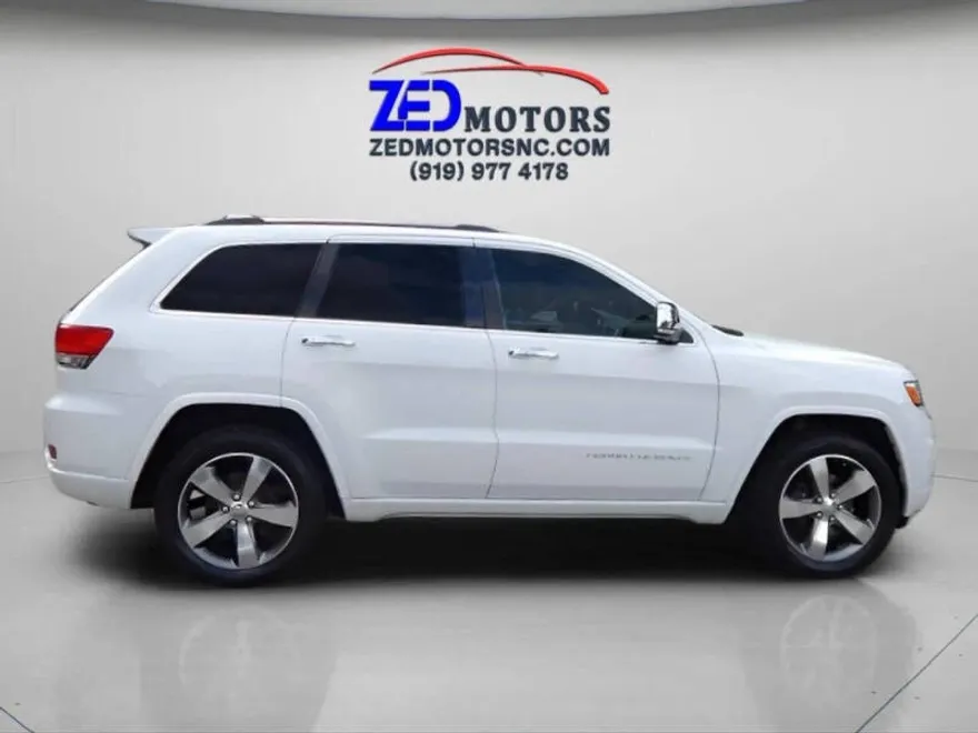 2016 Jeep Grand Cherokee Overland photo 1