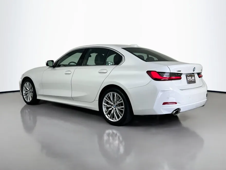2024 Bmw 330i xDrive photo 3