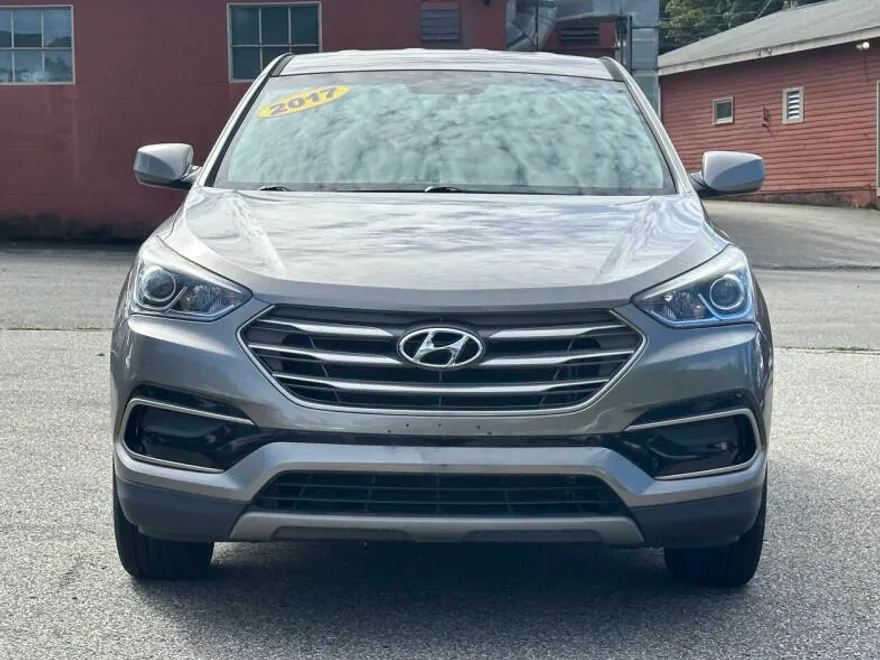 2017 Hyundai Santa Fe Sport photo 1