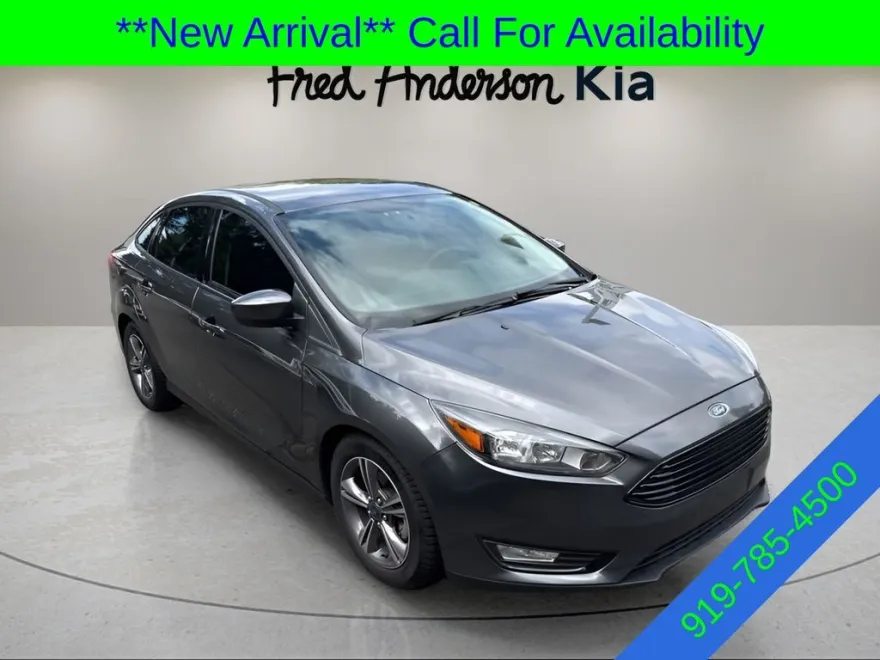 2018 Ford Focus SE photo 1