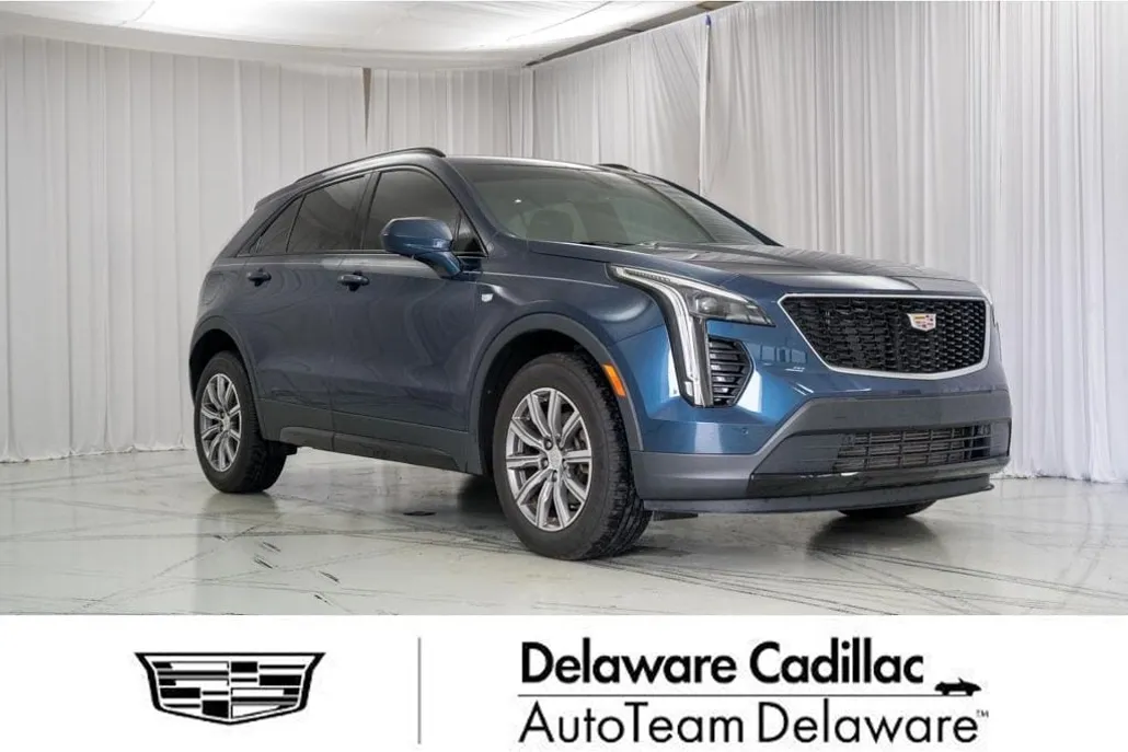 2019 Cadillac XT4 Sport photo 1