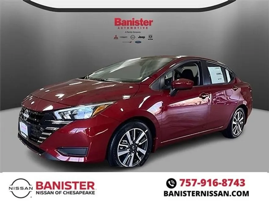 2024 Nissan Versa 1.6 SV photo 1