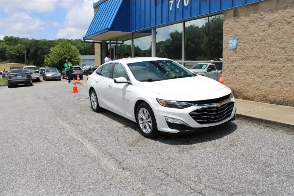 2020 Chevrolet Malibu 1LT photo 1