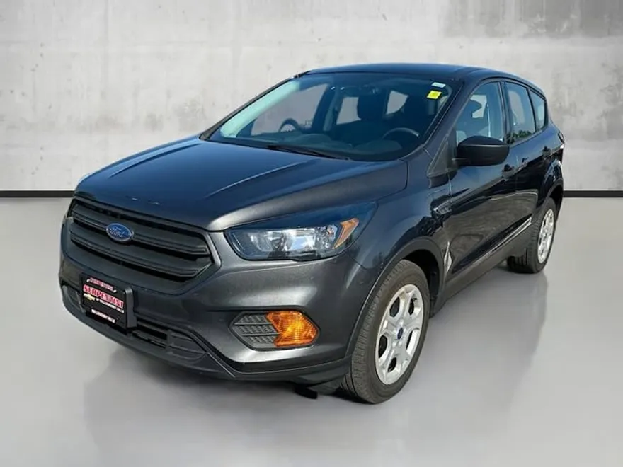 2018 Ford Escape S photo 1