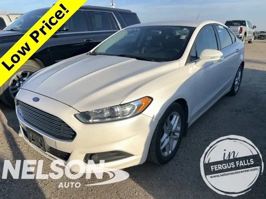 2014 Ford Fusion SE photo 1