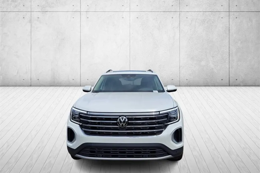 2026 Volkswagen Atlas SE Technology photo 1