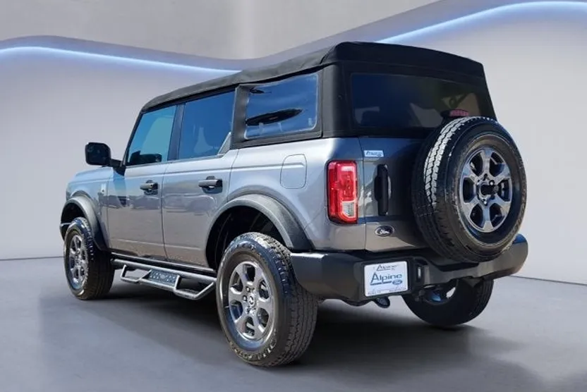 2022 Ford Bronco Big Bend photo 1