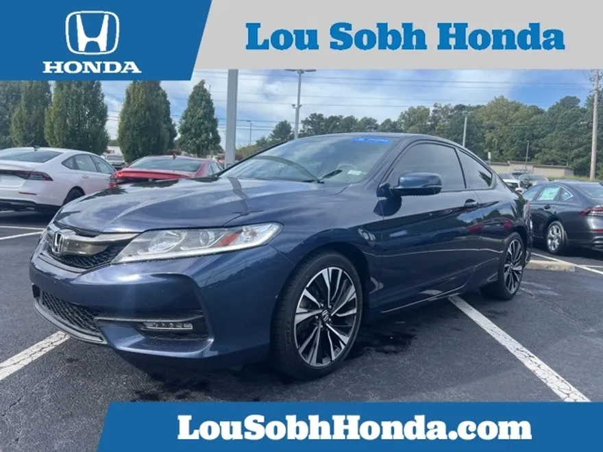 2017 Honda Accord EX-L V6 photo 1