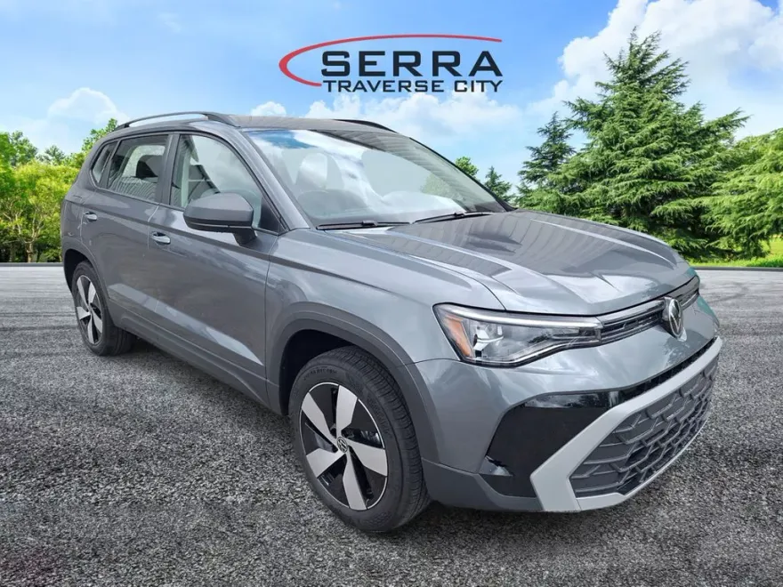 2025 Volkswagen Taos S photo 1