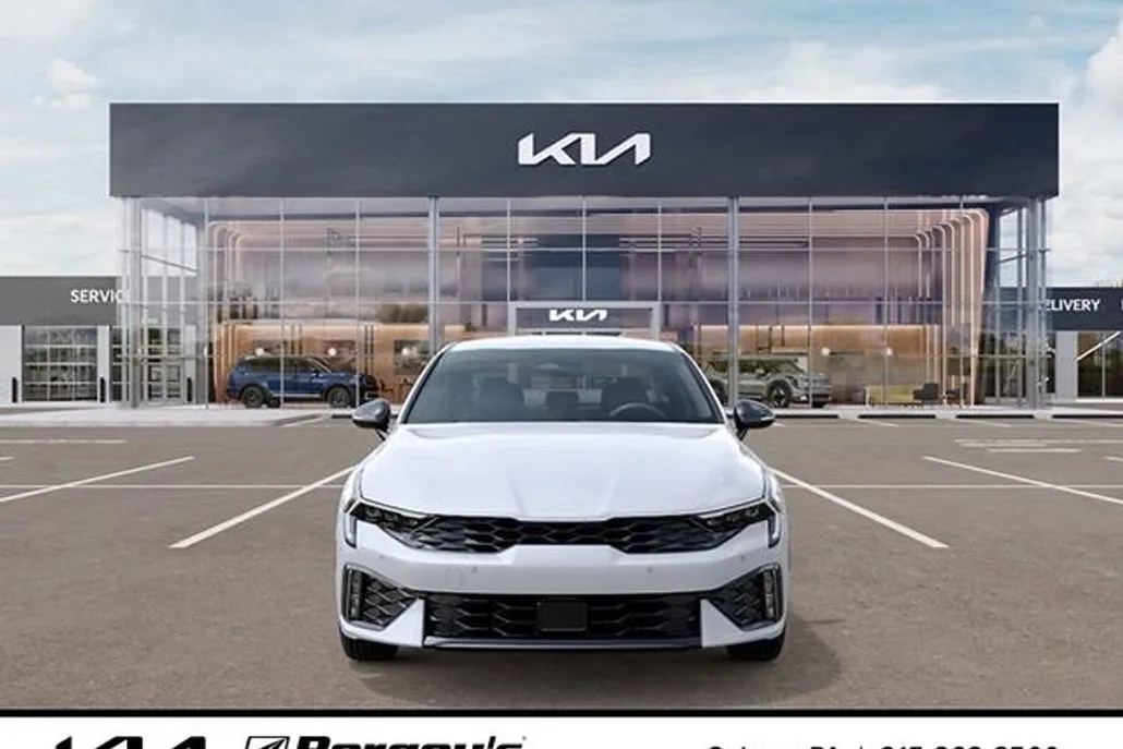 2026 Kia K5 GT-Line photo 1