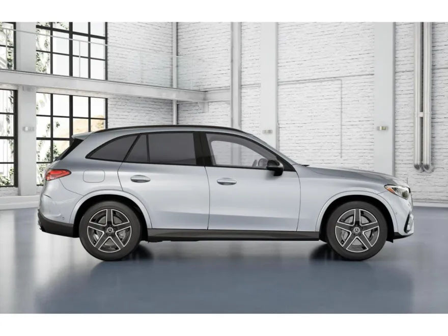 2026 Mercedes Benz GLC 300 4MATIC photo 1