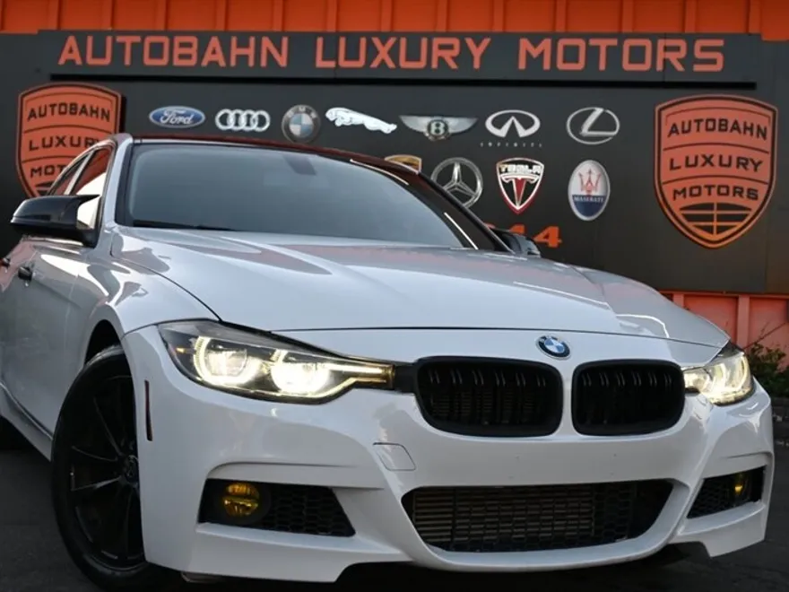 2018 Bmw 320i Sedan photo 1