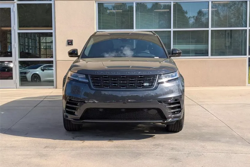 2026 Land Rover Range Rover Velar SE photo 1