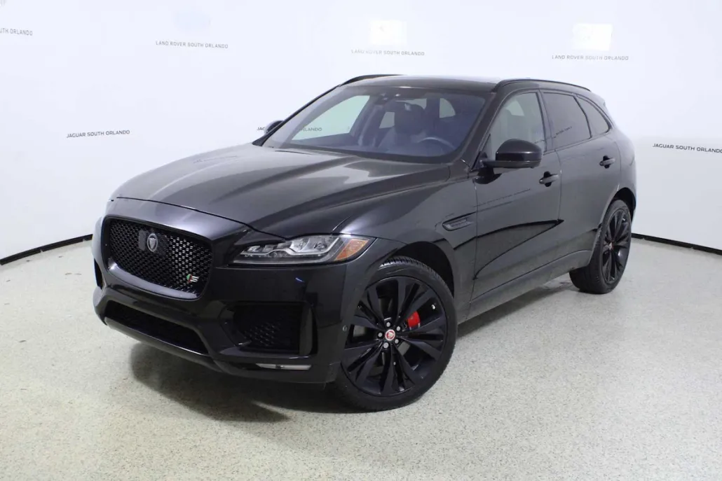 2018 Jaguar F-PACE S photo 1