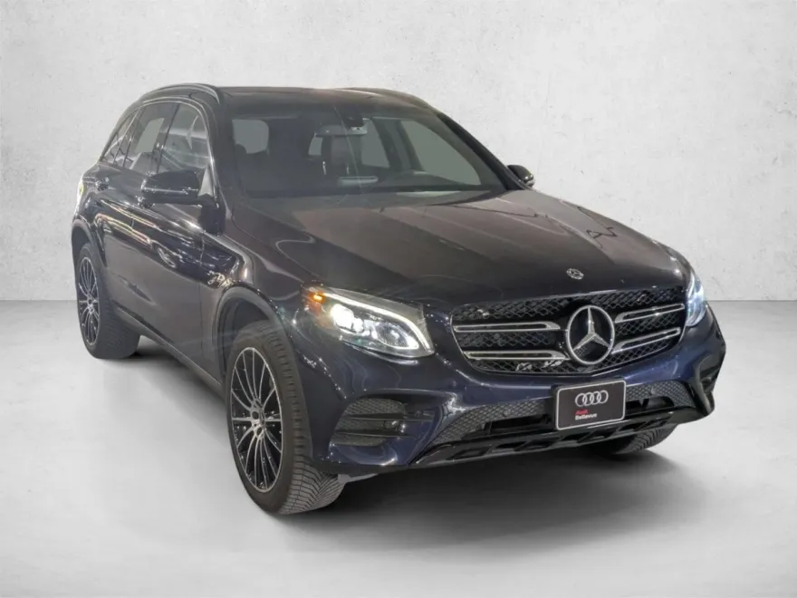 2019 Mercedes Benz GLC 300 4MATIC photo 1
