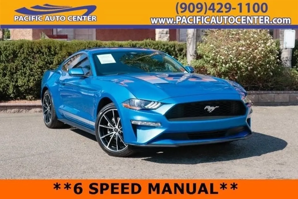 2021 Ford Mustang EcoBoost photo 1