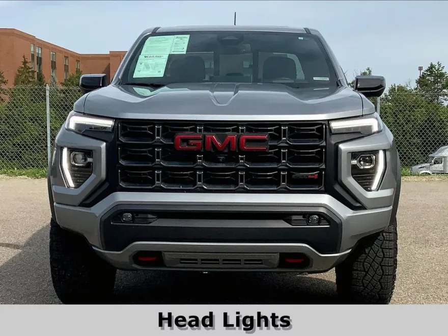 2023 Gmc Canyon AT4 photo 1