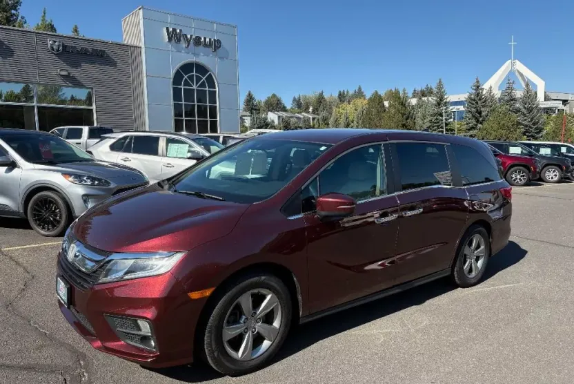 2018 Honda Odyssey EX photo 1