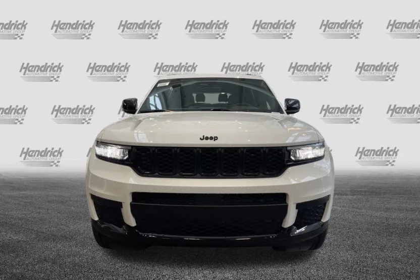 2025 Jeep Grand Cherokee Altitude X photo 1
