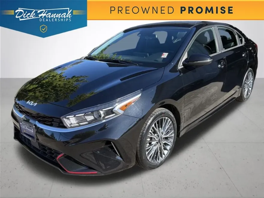 2024 Kia Forte GT-Line photo 1