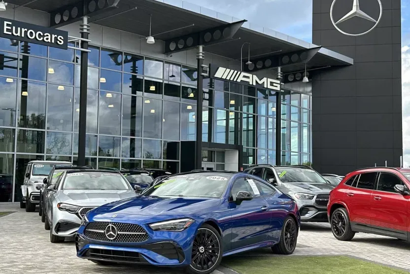 2025 Mercedes Benz CLE 300 4MATIC photo 1