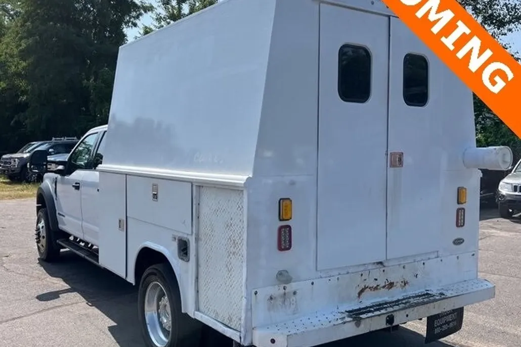 2017 Ford F-550 photo 1