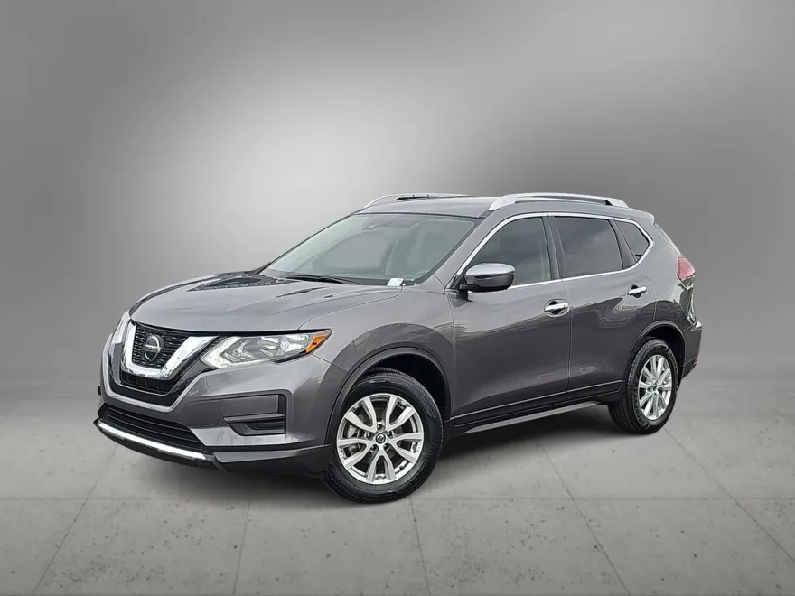 2019 Nissan Rogue SV photo 1