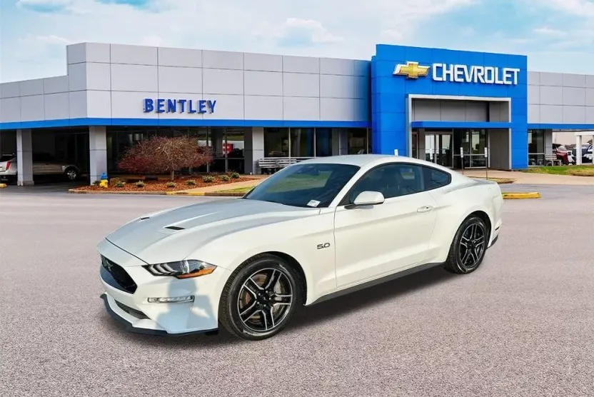 2023 Ford Mustang GT photo 1