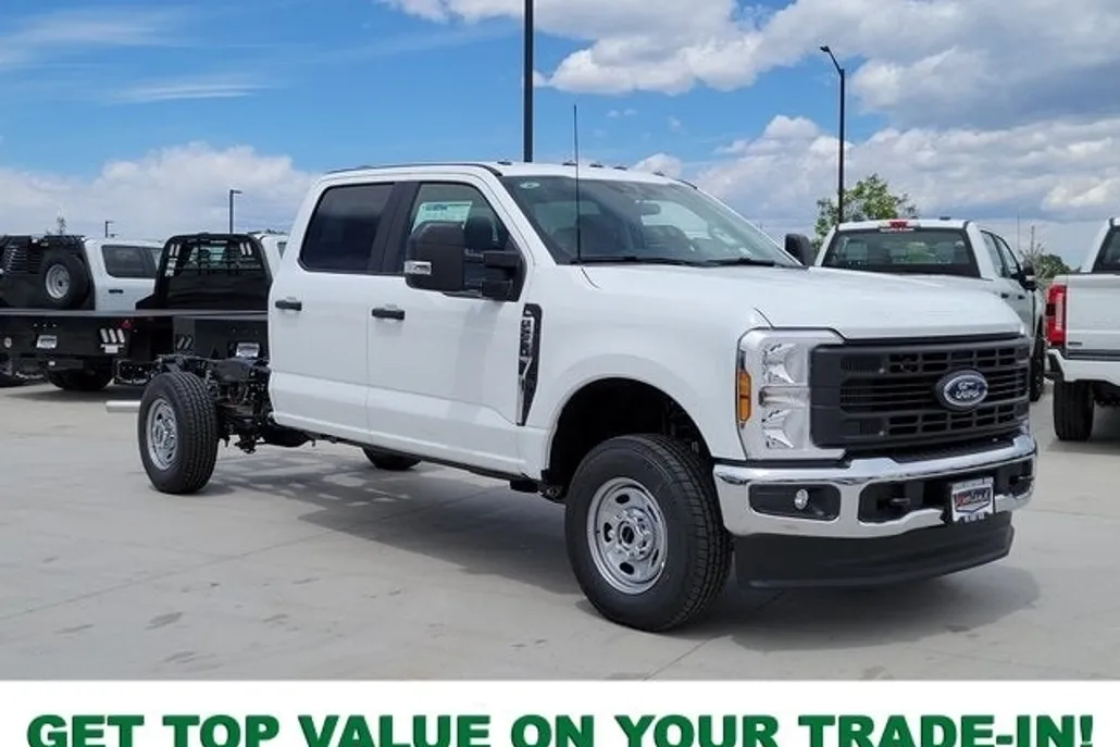 2025 Ford F-250 photo 1