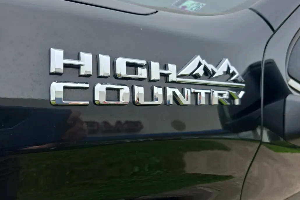 2019 Chevrolet Silverado 1500 High Country photo 1