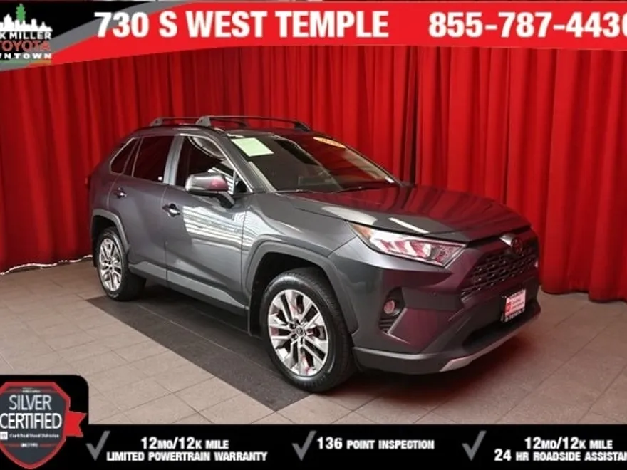 2019 Toyota RAV4 Limited photo 1