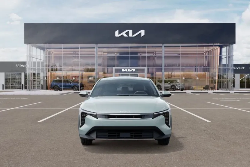 2025 Kia K4 EX photo 1