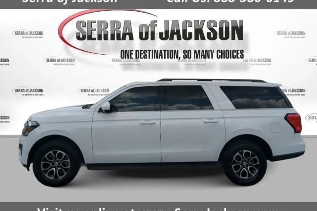 2023 Ford Expedition MAX XLT photo 1