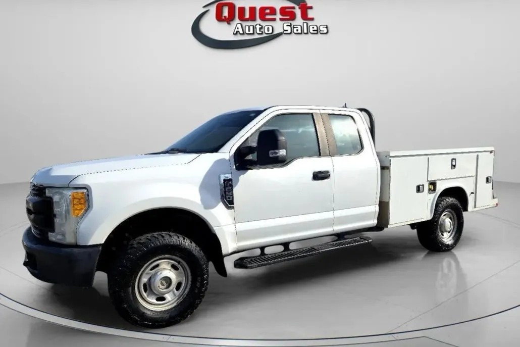 2017 Ford F-250 photo 1