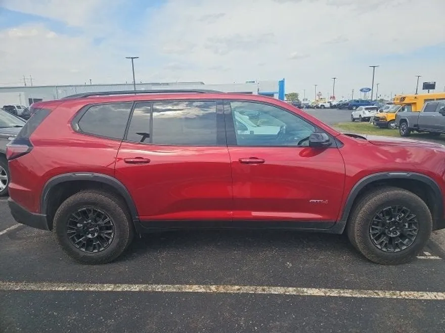2024 Gmc Acadia AT4 photo 1