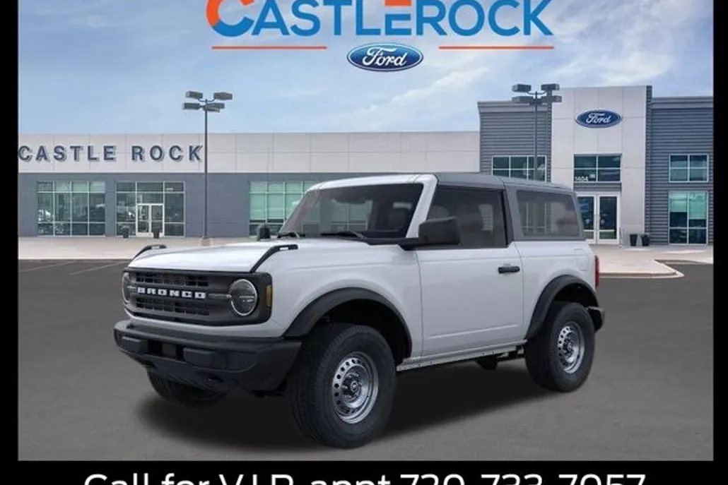 2025 Ford Bronco Base photo 1