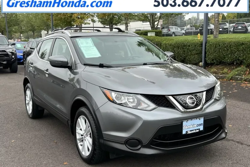 2018 Nissan Rogue Sport SV photo 1