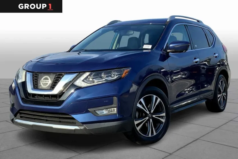 2017 Nissan Rogue SL photo 1