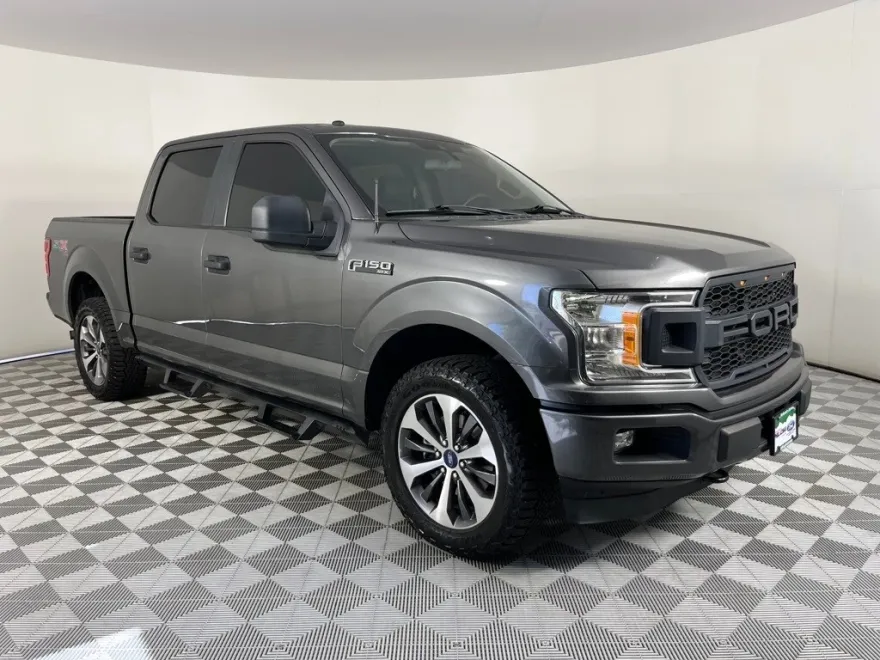 2019 Ford F-150 XL photo 1