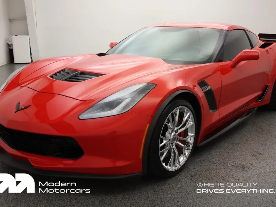 2017 Chevrolet Corvette Z06 2LZ photo 1