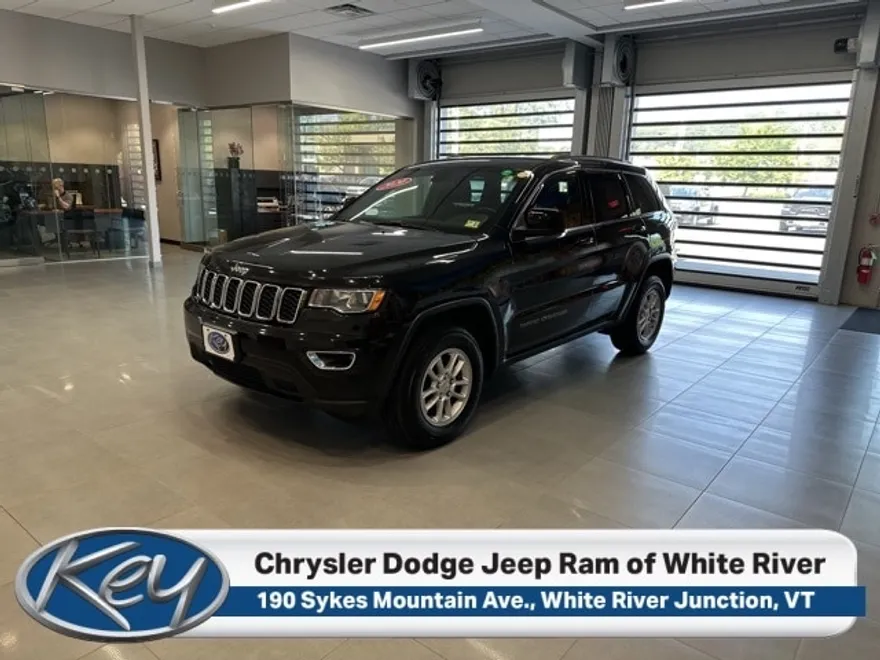 2020 Jeep Grand Cherokee Laredo E photo 1